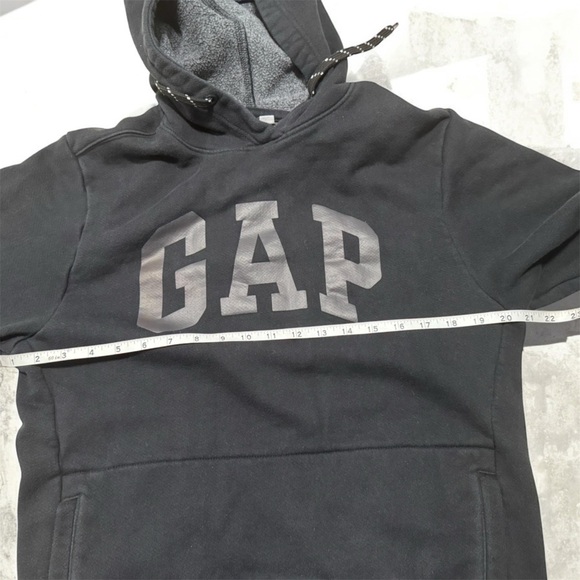 ⚡️GAP Black Hoodie Size Large Brand New tags removed - Picture 2 of 4